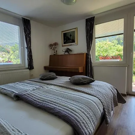 Apartma Julija *